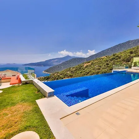 Calikusu Magnificent Ultraluxury וילה *