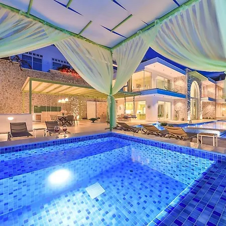 וילה Calikusu Magnificent Ultraluxury *