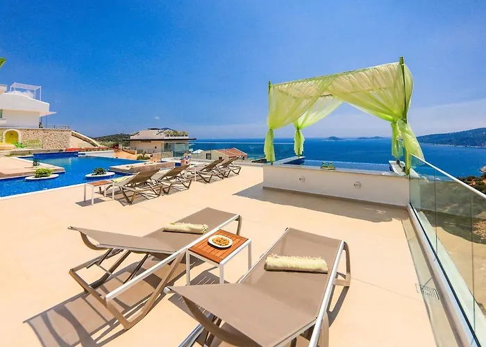 Calikusu Magnificent Ultraluxury Villa