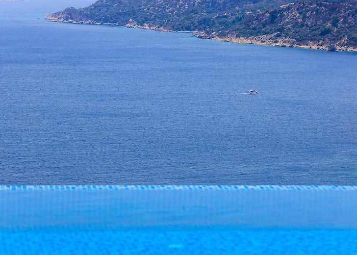 Calikusu Magnificent Ultraluxury Villa